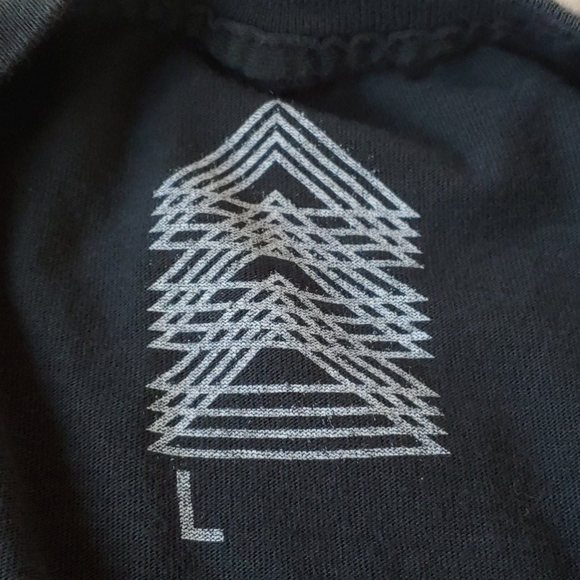 Shirt - Picture 2 of 2